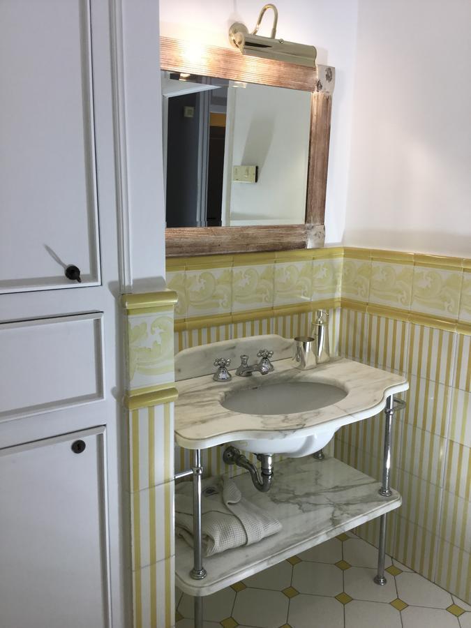 Al Massimo 36 Bed & Breakfast Palermo Bagian luar foto