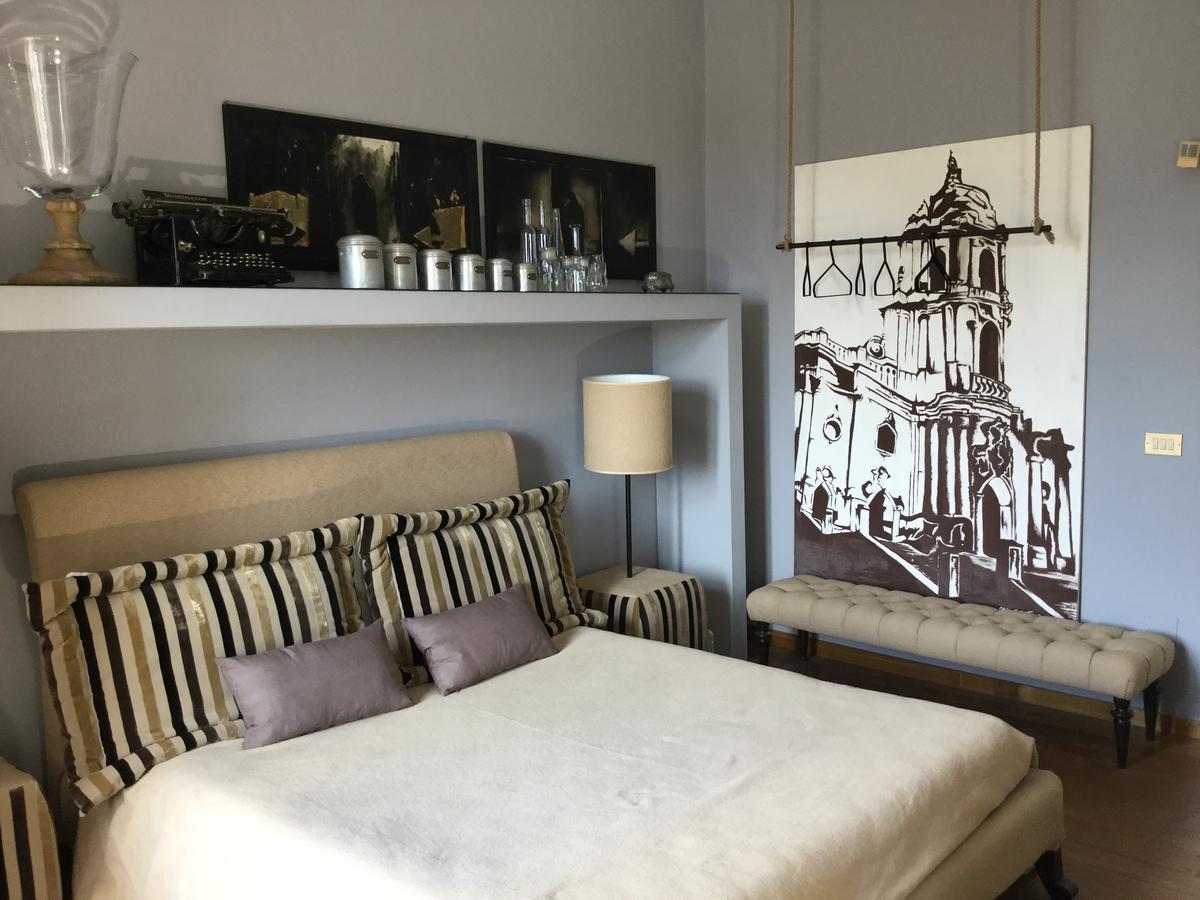Al Massimo 36 Bed & Breakfast Palermo Bagian luar foto